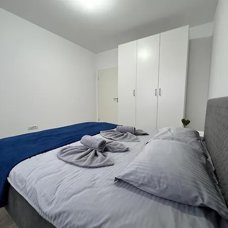 Coresi Apartament Apartman Brassó